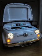 SMEG SMEG500B Khlvitrine - Minibar im FIAT500 Retro - Design, Weiss, Energieeffizienzklasse A+, mit 5 Jahren Garantie!