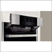 Neff BVS 4524 N / B45VS24N0, Einbaubackofen mit VarioSteam und Slide&Hide, EEK: A, mit 5 Jahren Garantie!