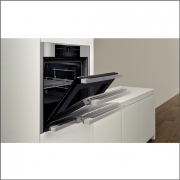 Neff BVR 4522 N / B45VR22N0, Einbaubackofen mit VarioSteam und Slide&Hide, EEK: A+, mit 5 Jahren Garantie!