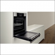 Neff BCR 2522 N / B25CR22N0, Einbaubackofen mit CircoTherm, EEK: A+, mit 5 Jahren Garantie!