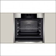 Neff BFS 4524 N / B45FS24N0, Einbaubackofen mit FullSteam und Slide&Hide, EEK: A+, mit 5 Jahren Garantie!