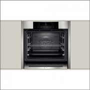 Neff BFT 4664 N / B46FT64N0, Einbaubackofen mit FullSteam und Slide&Hide, EEK: A+, mit 5 Jahren Garantie!